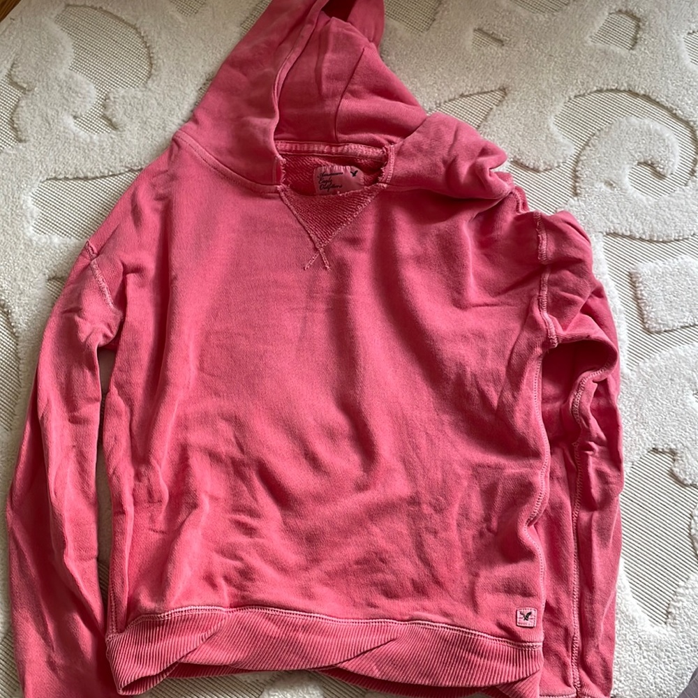 American Eagle salmon, worn look hooded sweatshirt